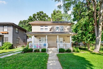 Building Photo - Beautifully Updated 3-Bedroom Home