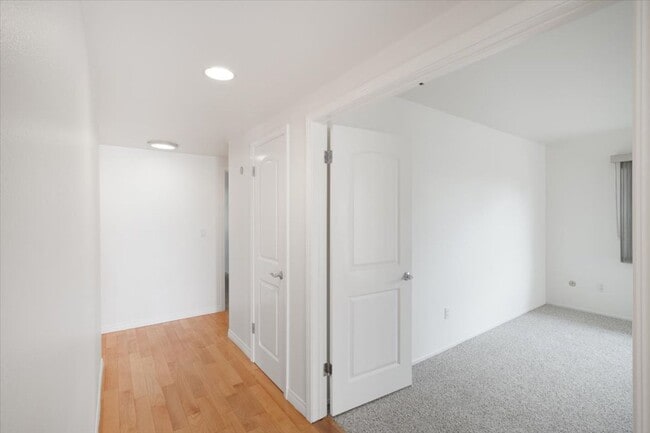 Building Photo - Beautiful Torrance Home