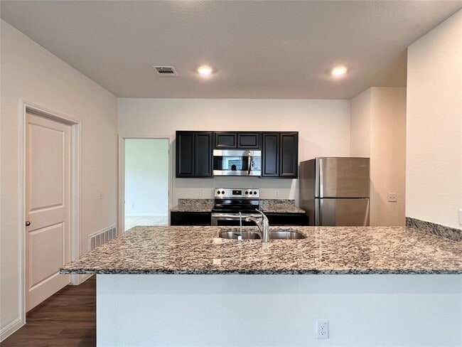 Building Photo - 19323 Berringer Dr