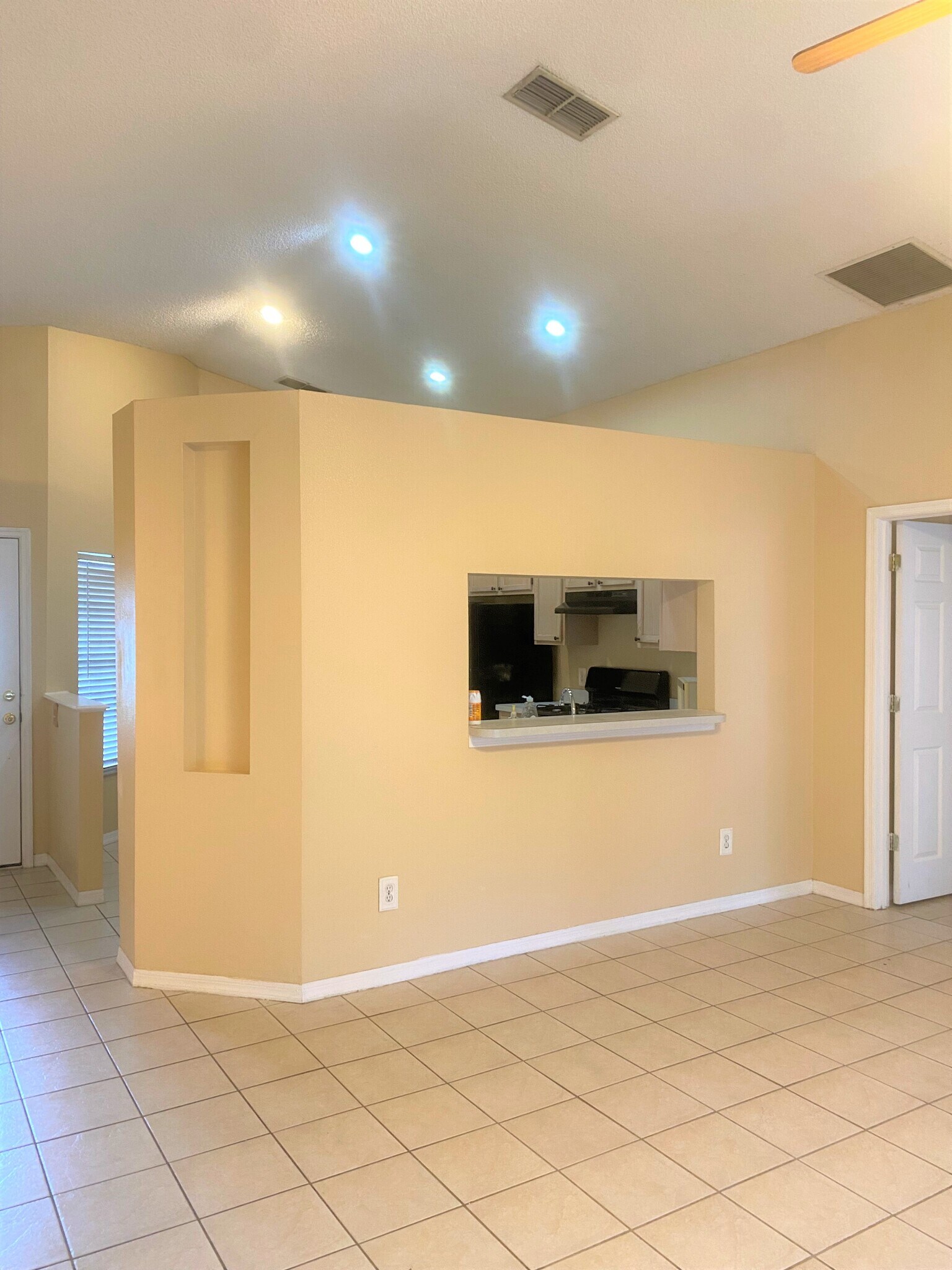 Building Photo - 4189 Shadow Creek Cir