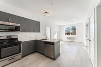 Building Photo - 43-45 W 32nd ST Unit 305