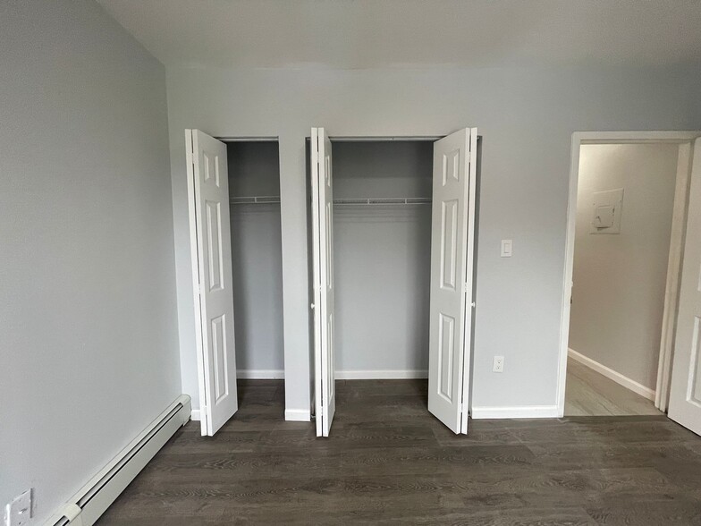 136 Grant Ave 2A - 134 Grant Ave