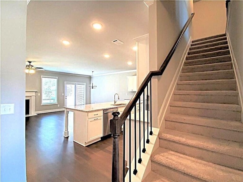 Building Photo - 2708 Morgan Creek Dr