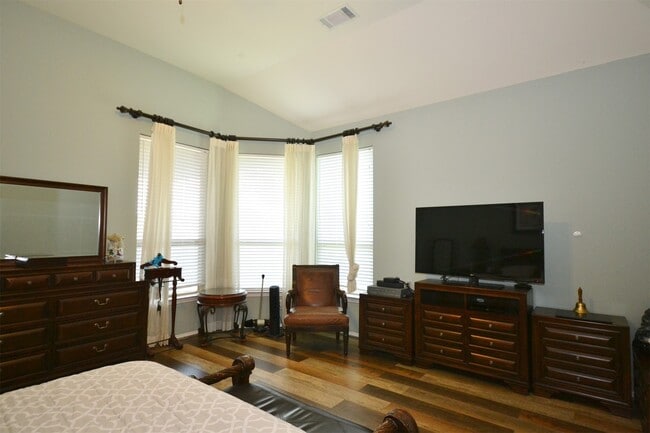 Building Photo - 28907 Powder Ridge Dr