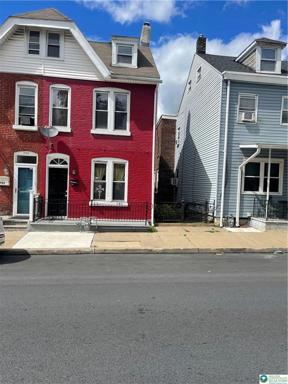 Primary Photo - 761 Washington St