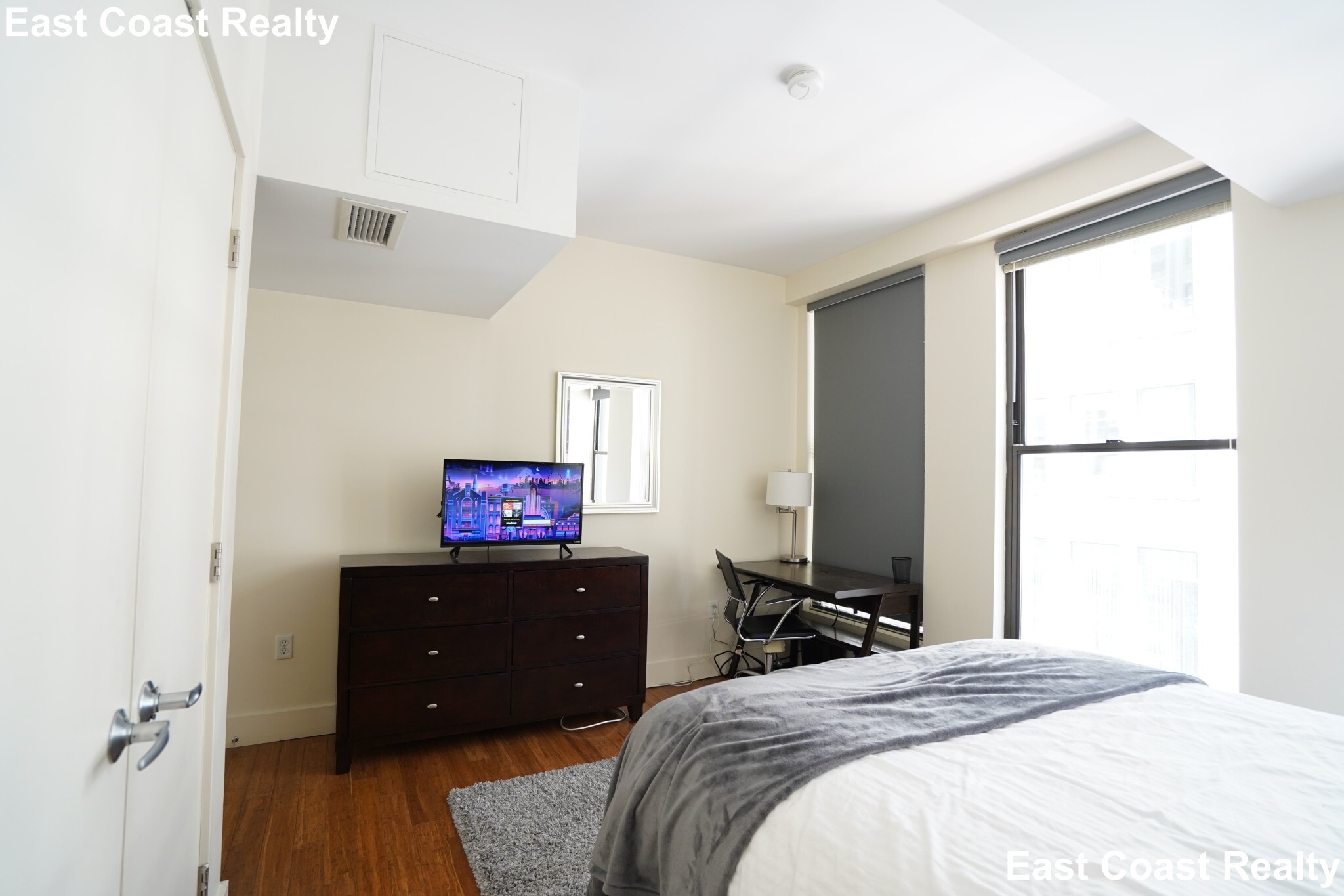 Building Photo - 8 Winter St