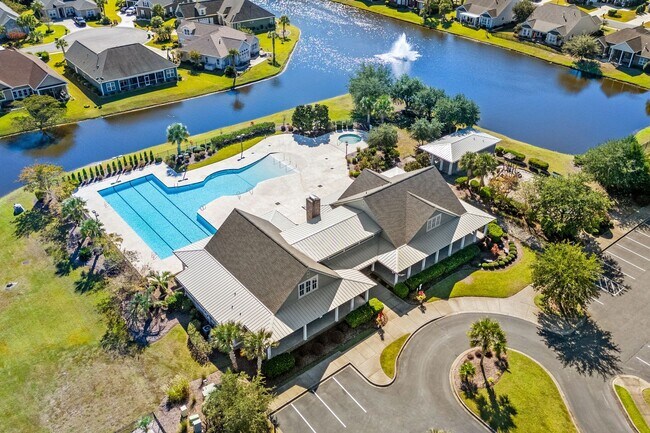 Building Photo - 670 Uniola Dr
