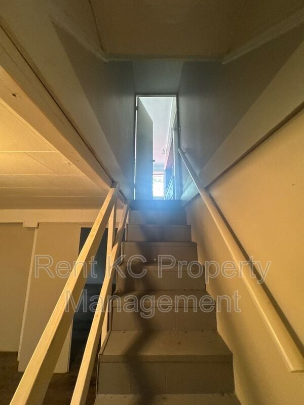 Building Photo - 6904 NW 78th St