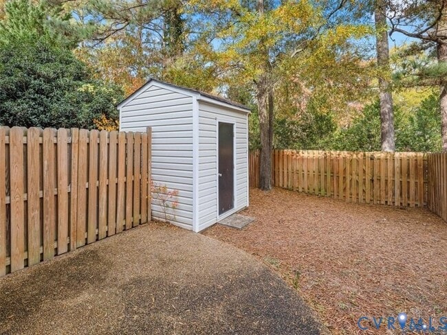 Building Photo - 1814 Timberly Waye