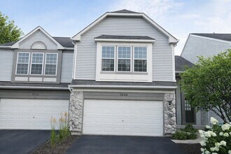 Building Photo - 3224 Bromley Ln