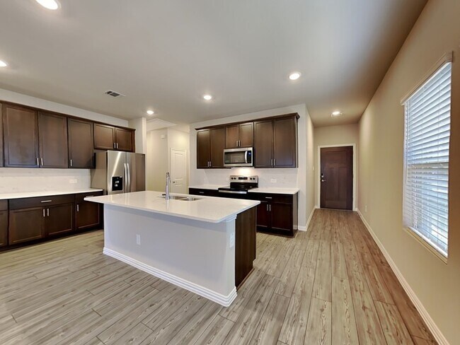 Building Photo - 3316 Celestial Ln