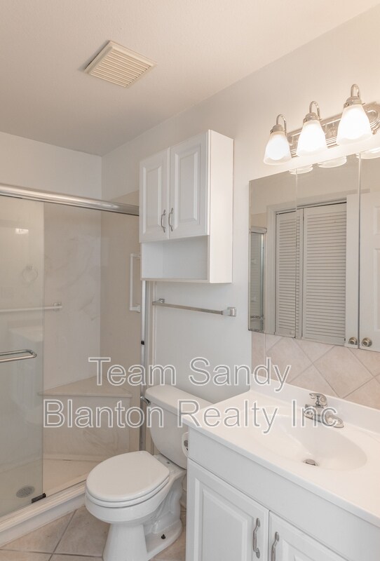 Building Photo - 2300 W Michigan Ave