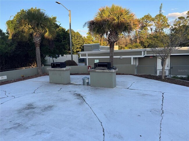 Building Photo - 316 Scottsdale Square