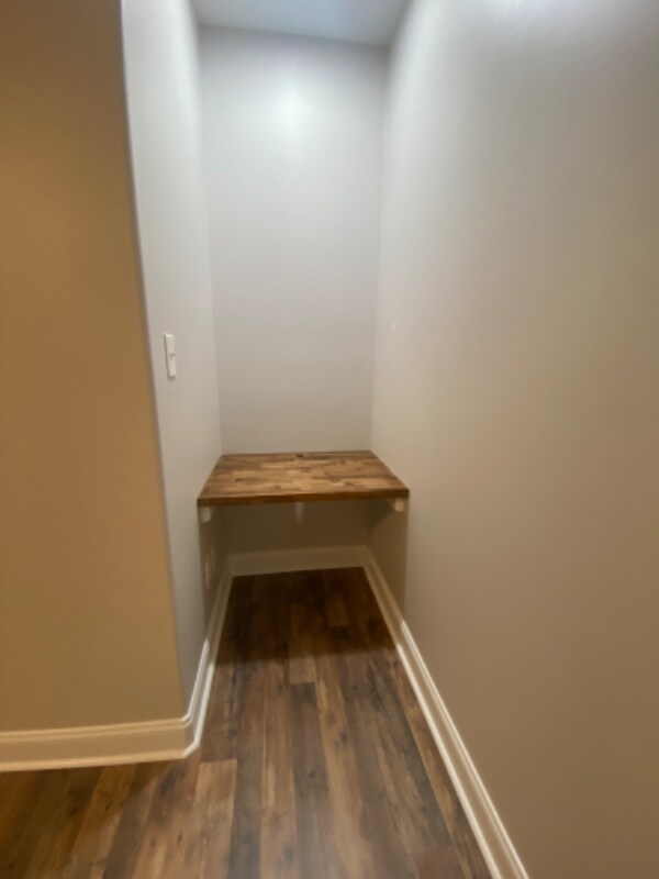 Building Photo - 102 Glade Blvd