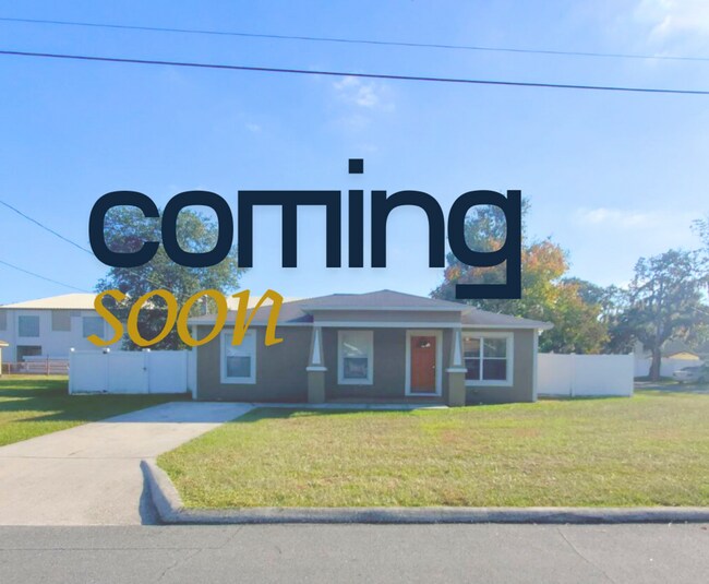 Primary Photo - Fenced In Spacious 3-Bedroom 2-Bathroom Home