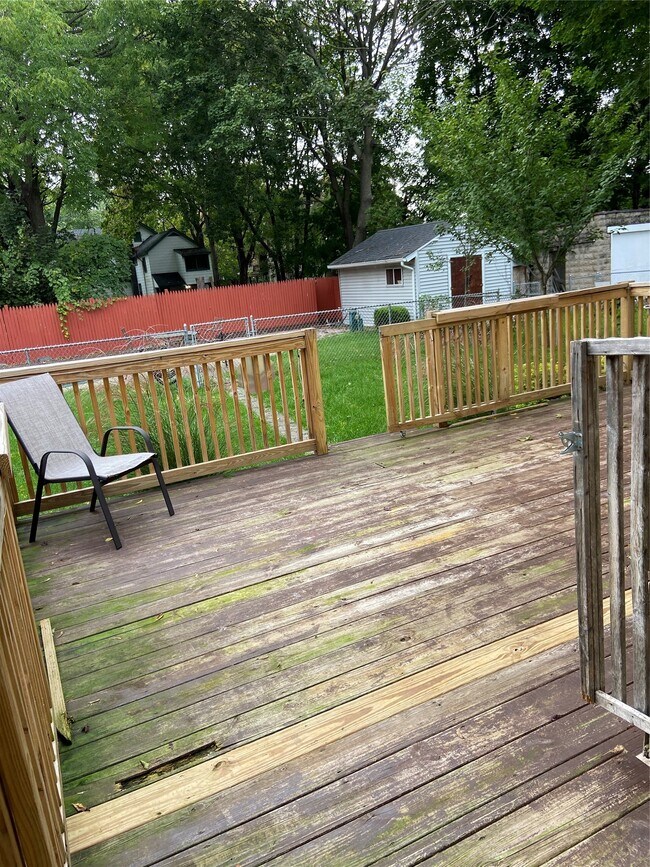 Building Photo - 147 Murray St