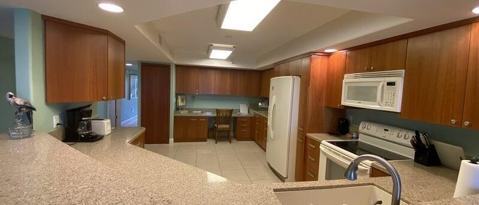 Building Photo - 732 Bayside Dr