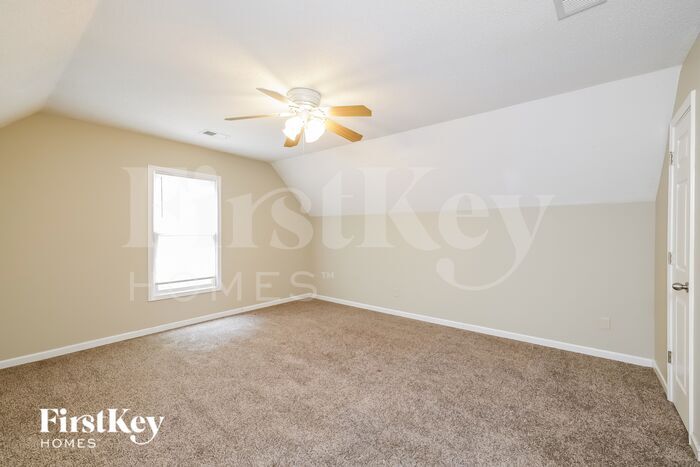 Building Photo - 1846 Dartford Dr