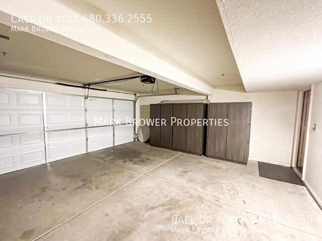 Building Photo - 9276 E Sutton Dr