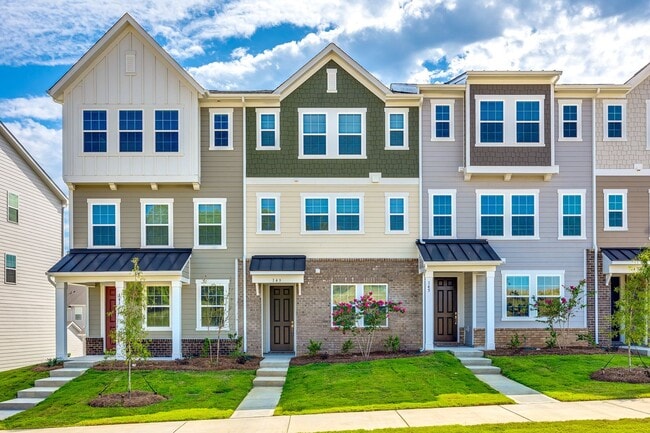 Primary Photo - Beautiful 3-bedroom, 3.5 bath townhome in ...