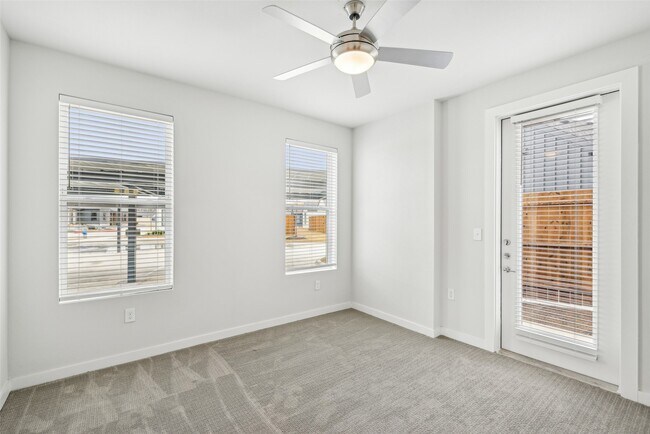 Building Photo - 3651 S Custer Rd