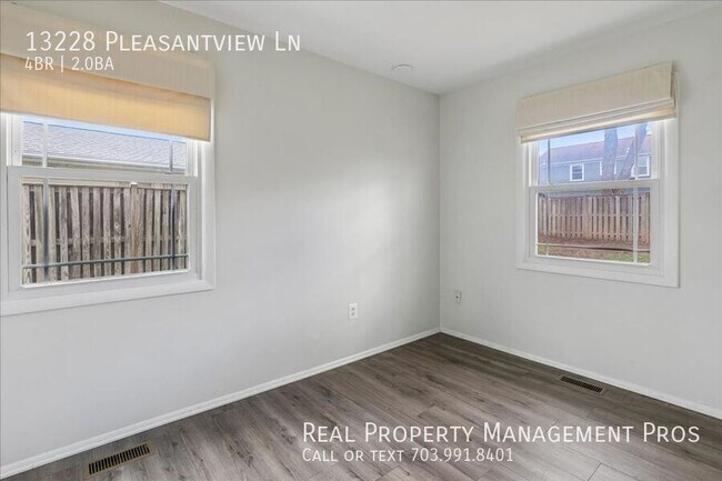 Building Photo - 13228 Pleasantview Ln