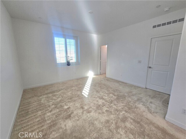 Building Photo - 2562 Crane Ct