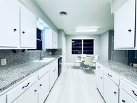 Building Photo - 6410 Neff St