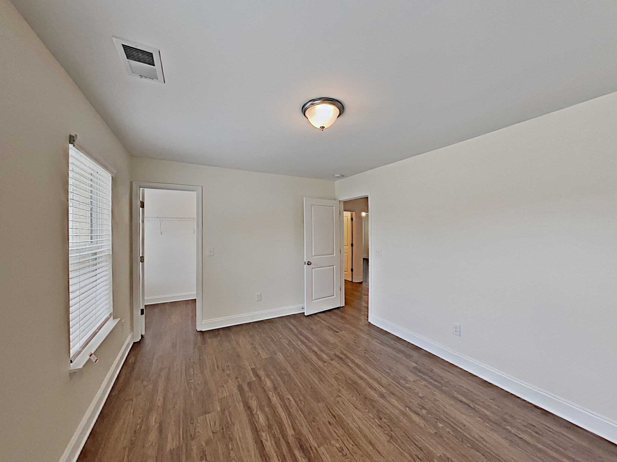 Building Photo - 1124 Livengood Wy