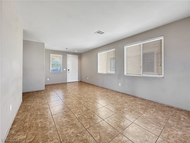 Building Photo - 5424 Talmo St