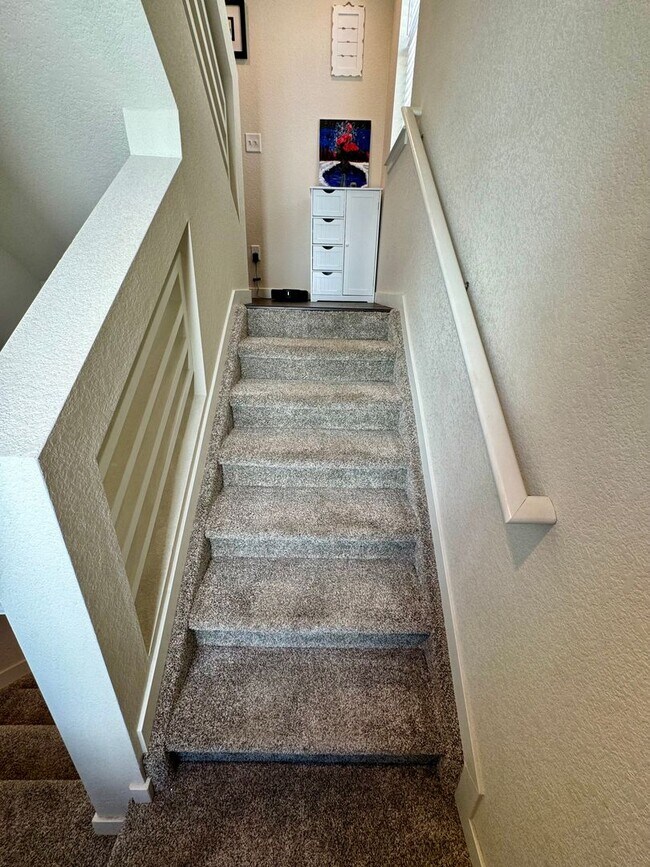 Building Photo - Like New 3 bedroom home in Banning Lewis
