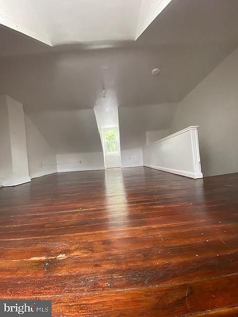 Building Photo - 31 New Dorwart St