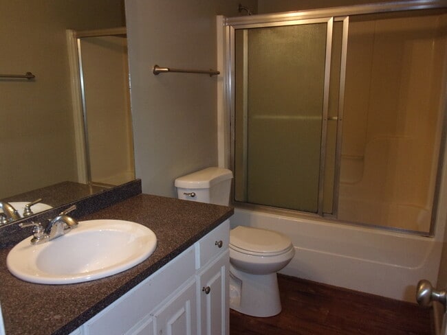 Building Photo - Downtown Rock Hill 3 Bedroom 2 Bath Updated Home