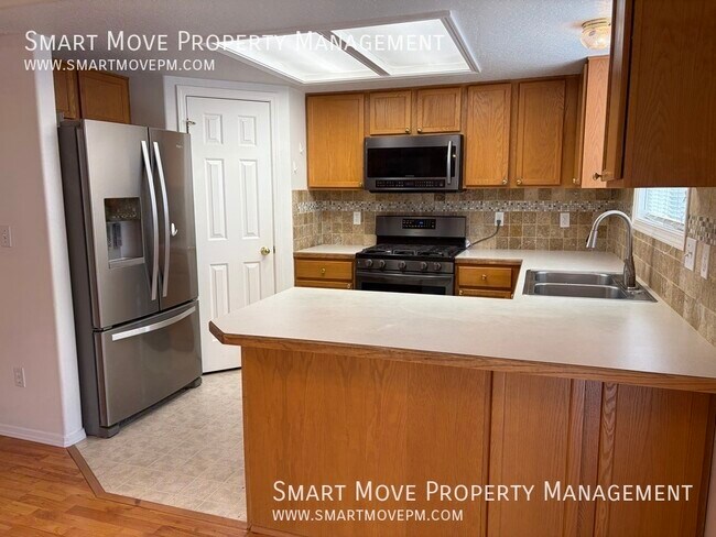 Building Photo - 9631 W Ottawa Ct