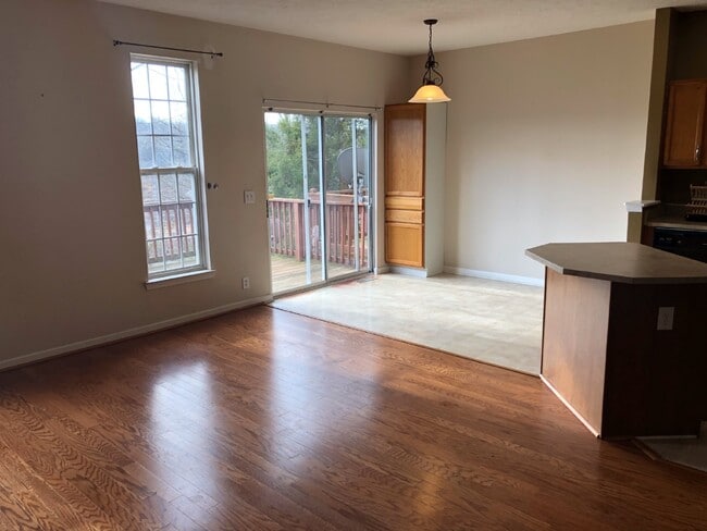 Building Photo - "Spacious 3 Bed, 2.5 Bath Townhouse with Finished Basement on Bell Road - Antioch Rental!"