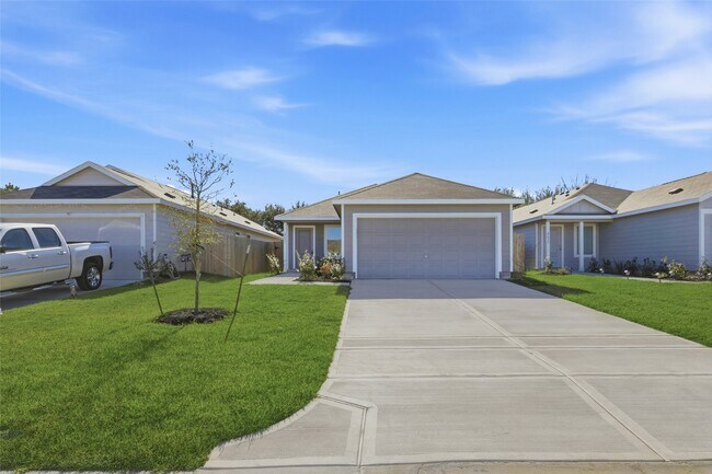 Building Photo - 2631 Lantana Spring Rd