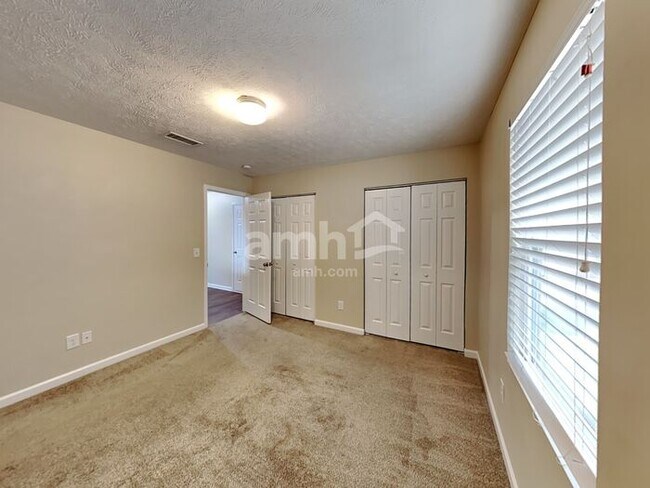 Primary Photo - 3524 Boxelder Wy