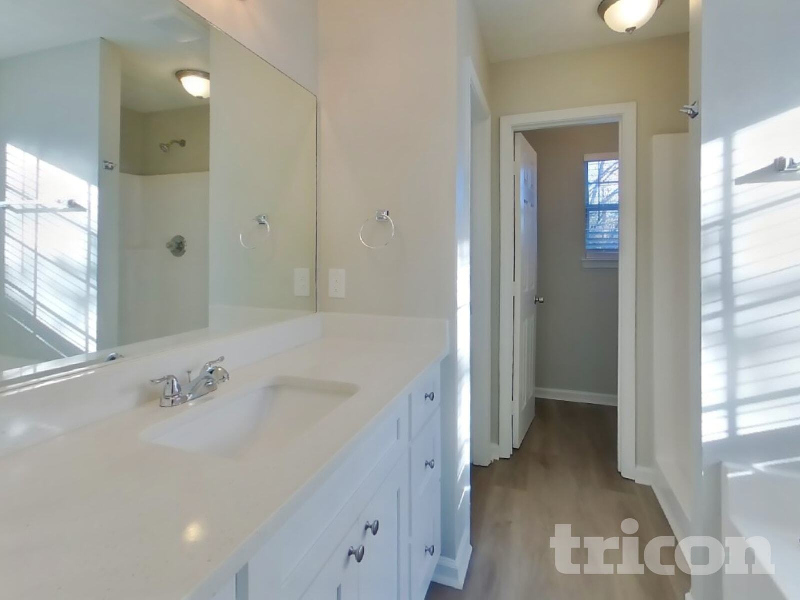 Building Photo - 40 Shenandoah Dr