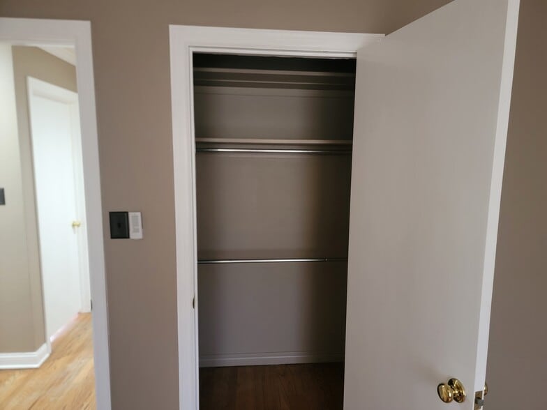 Building Photo - 3701 N Drexel Blvd