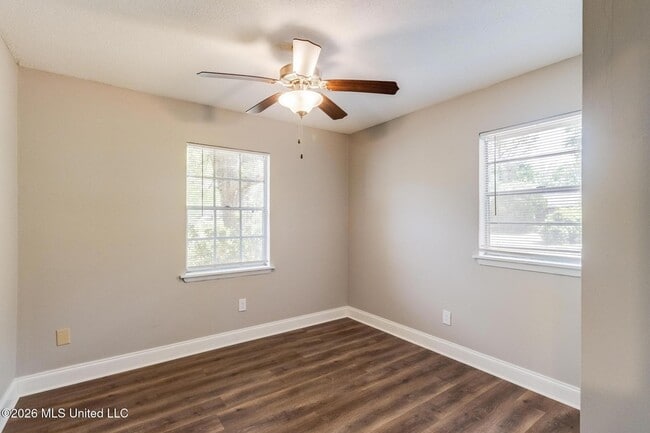 Building Photo - 16201 Cervantes Ct