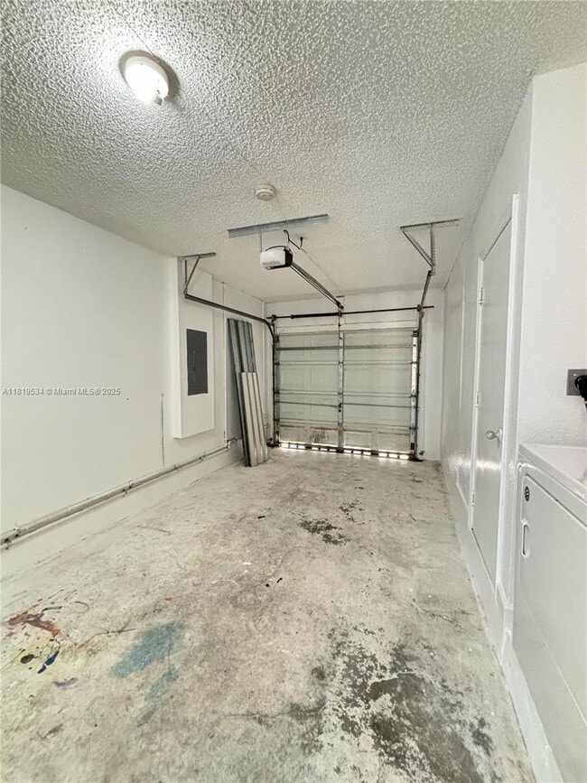 Building Photo - 21339 SW 87th Ct