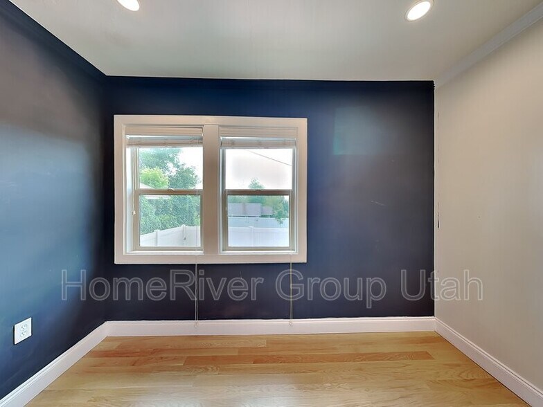 Building Photo - 1588 S 1300 E