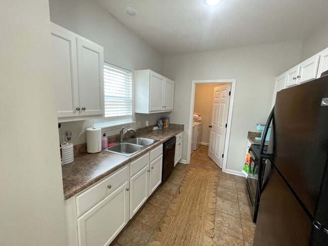 Building Photo - 3BR/3.5BA For Rent