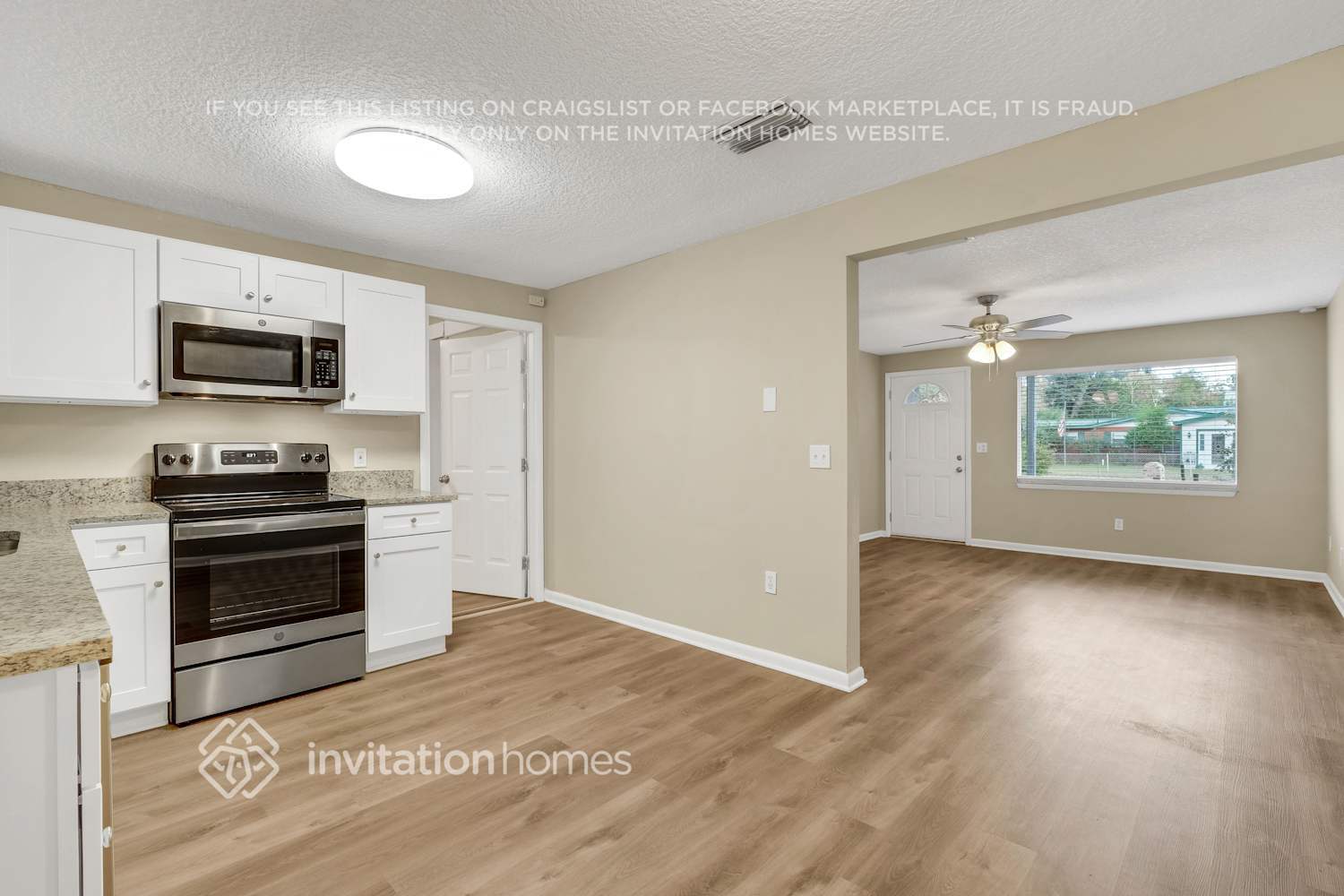 Building Photo - 5204 Acoma Ave