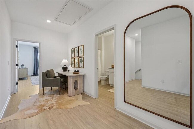 Building Photo - 180 Hensley Pk Ln