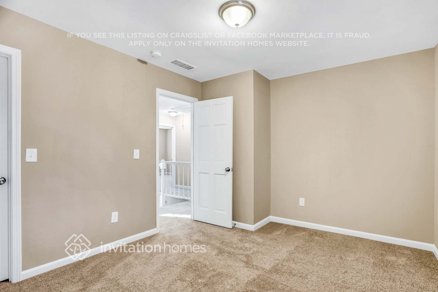 Building Photo - 2312 Marneil Dr NE