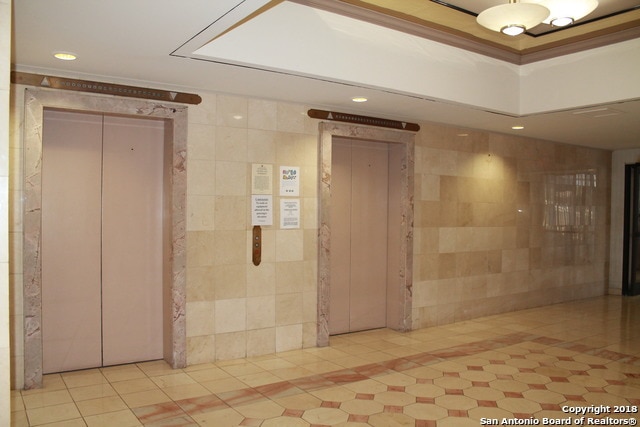 Building Photo - 7701 Wurzbach Rd