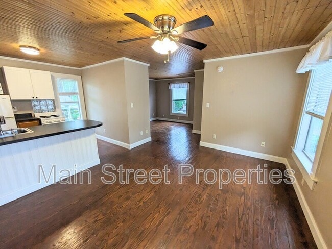 Building Photo - 1705 N 17th Ave