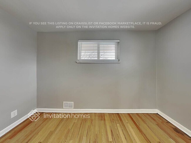 Building Photo - 1410 S Depew St