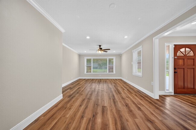 Building Photo - 4038 Cheena Dr